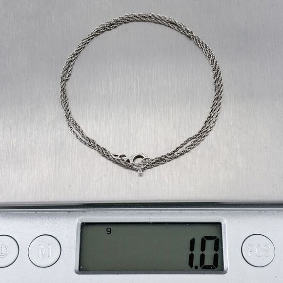 Vintage OC Sterling Silver 925 0.8mm Twisted Rope Necklace 18.25" - Picture 3 of 3